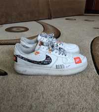 Кожаные кроссовки Nike Air Force