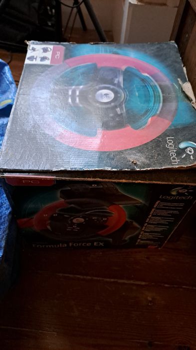 Volante para pc logitech formula force EX