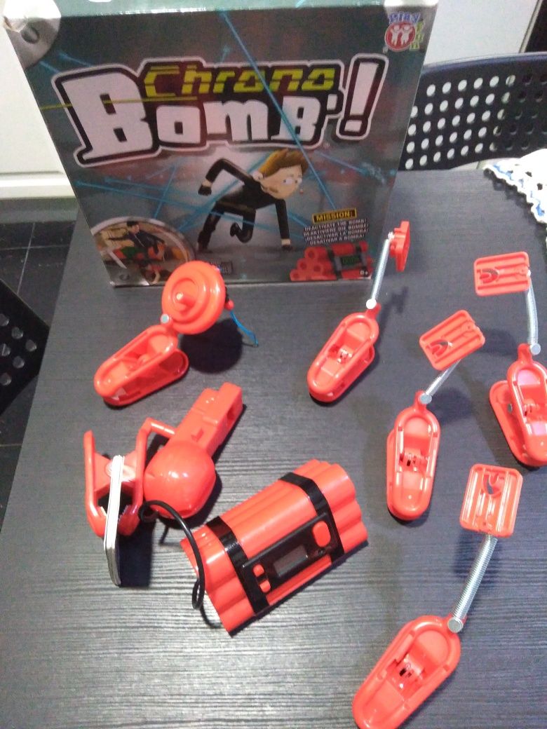 Jogo Chrono Bomb