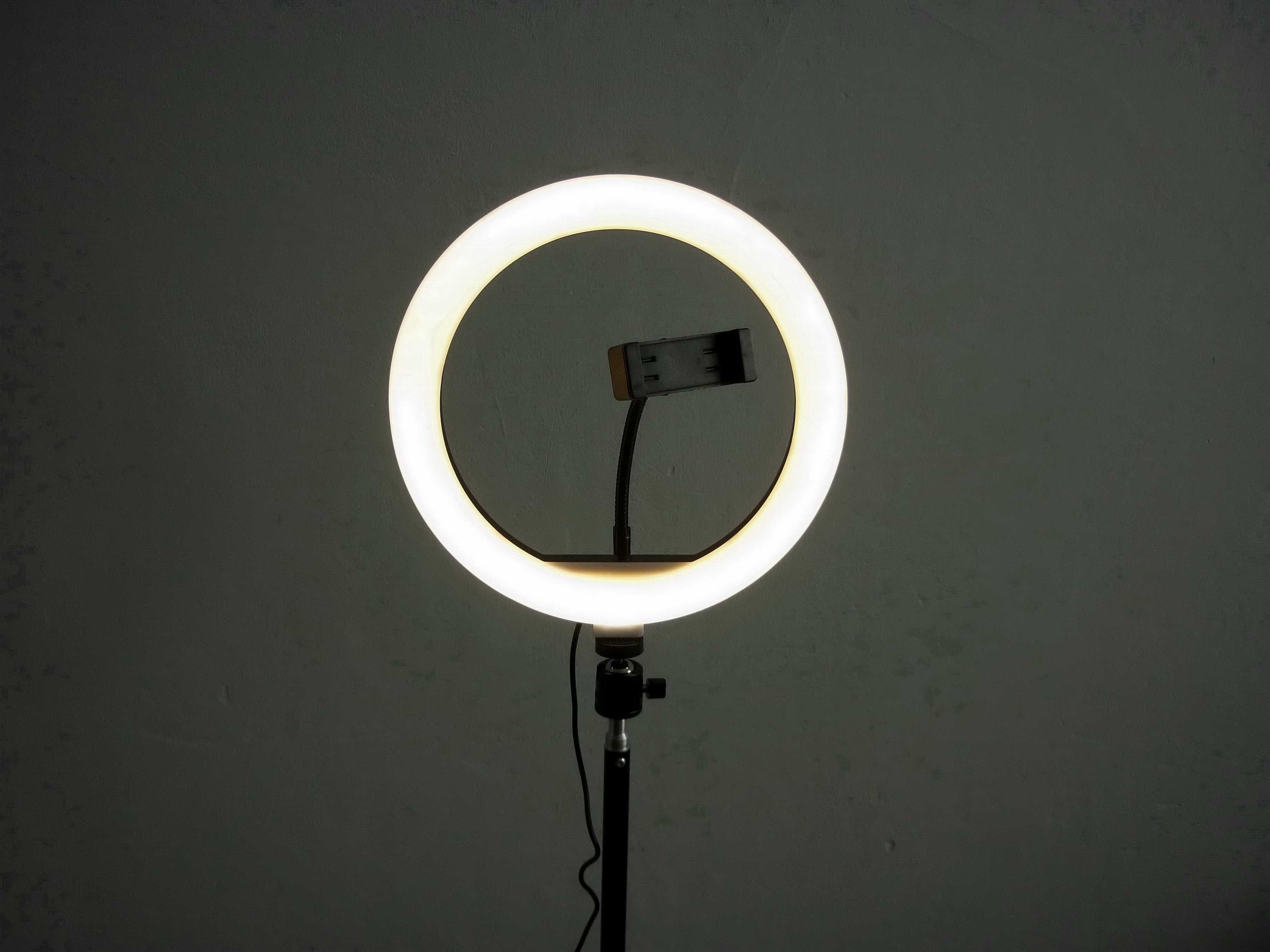 Кольцевая лампа блогера 19W LED, 26 см, со штативом, пультом