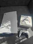 Sprzedam PS5 1tb