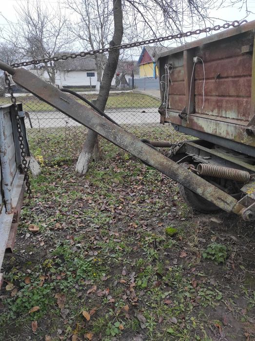 Продам зіловського прицепа