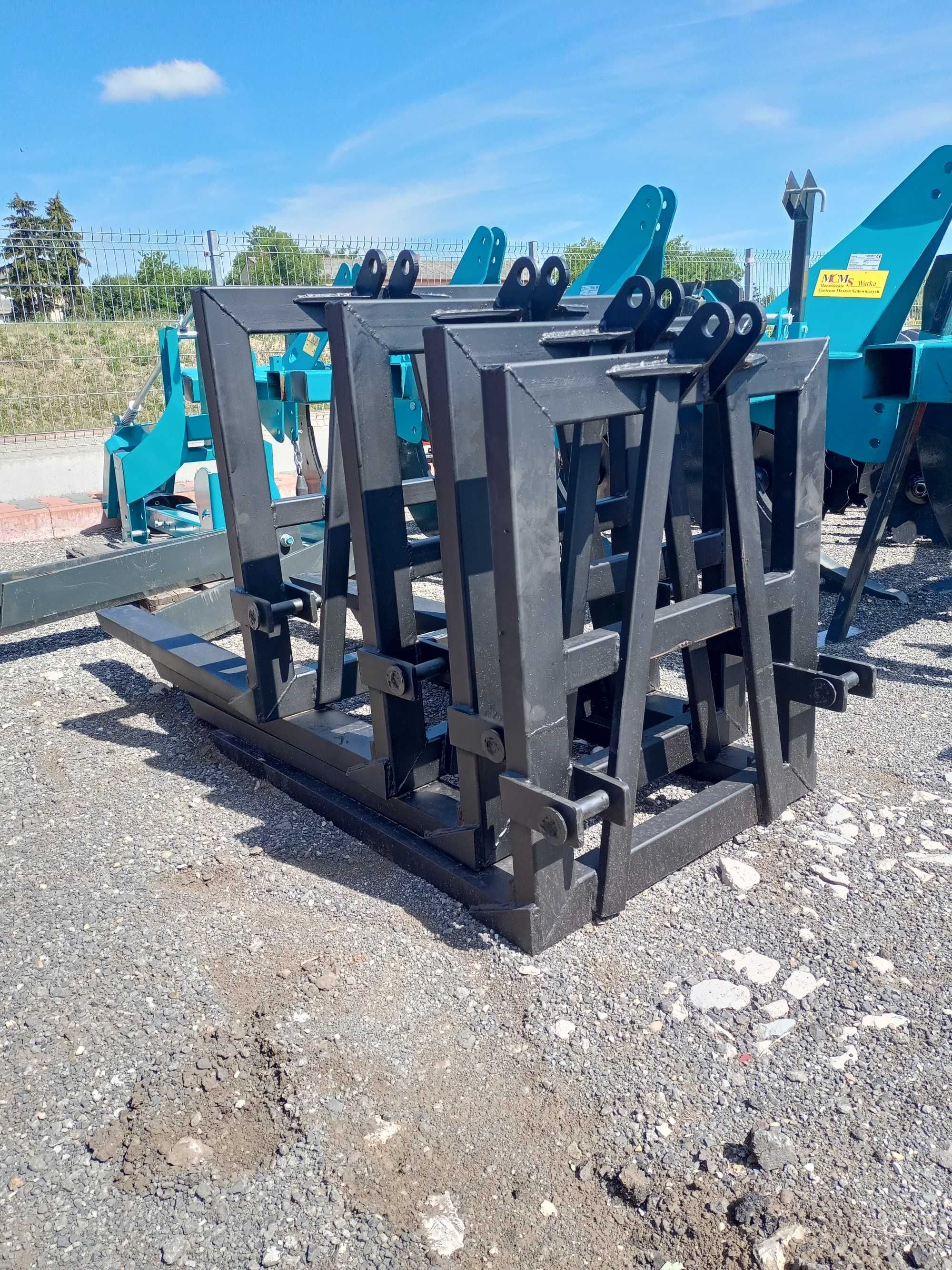 Mocny paleciak na tył ciągnika 1200kg widły do palet