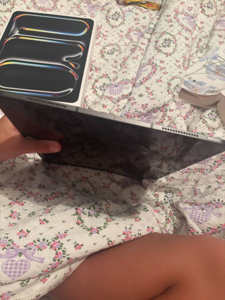 Ipad 13 pro tablet apple 256gb z,kablem USB