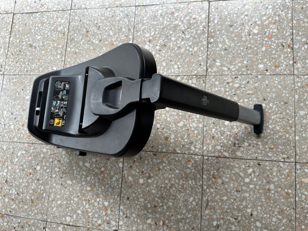 Base Isofix Maxi Cosi / BebéConfort para Baby Coque Tinca Como NOVO