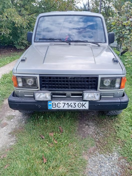 Isuzu Trooper 1988