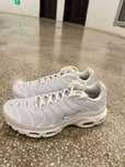 Nowybuty/Nike_Air_Max_Plus_Biały UnisexTrampk39