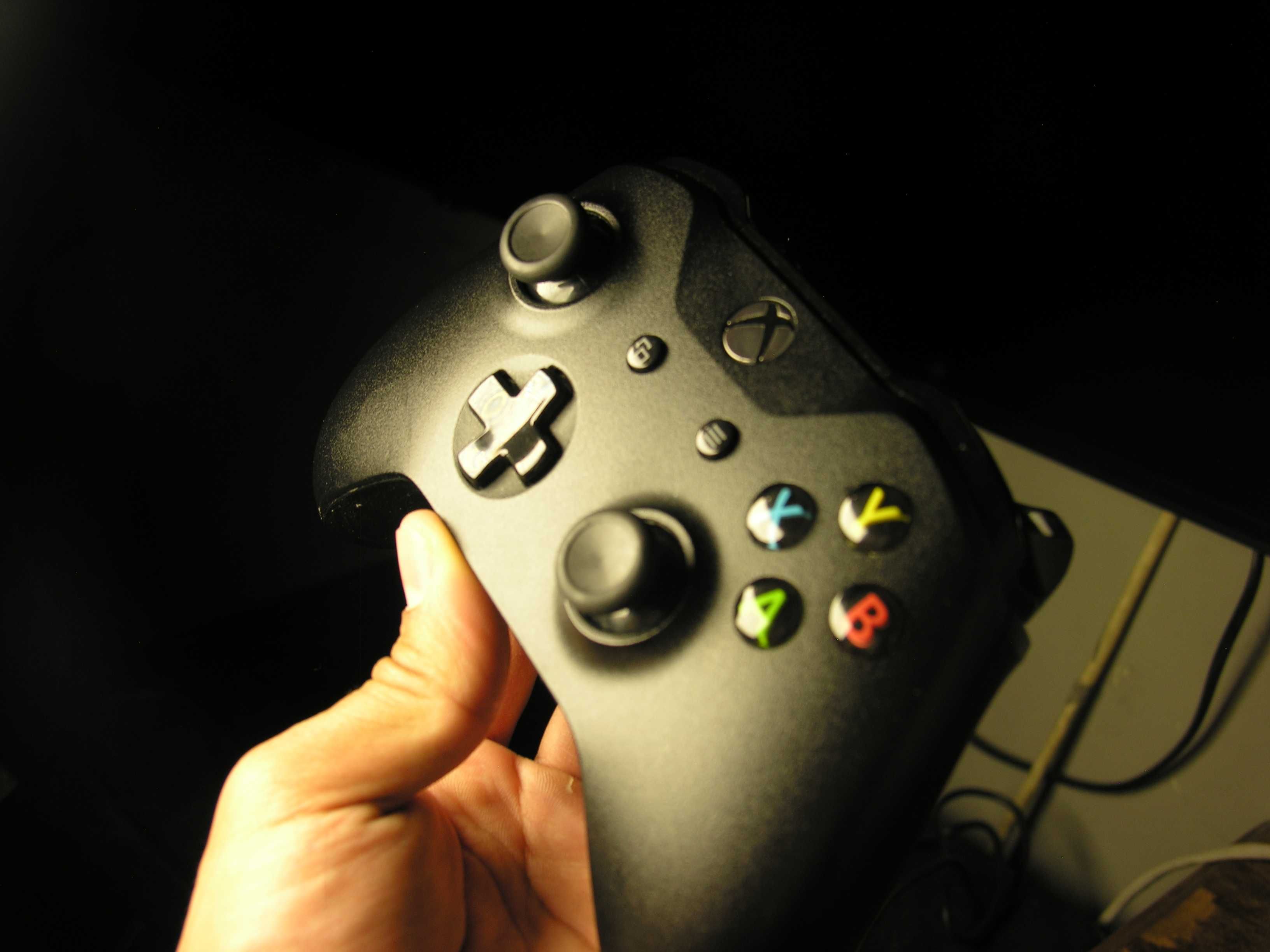 xbox one x em muito bom estado