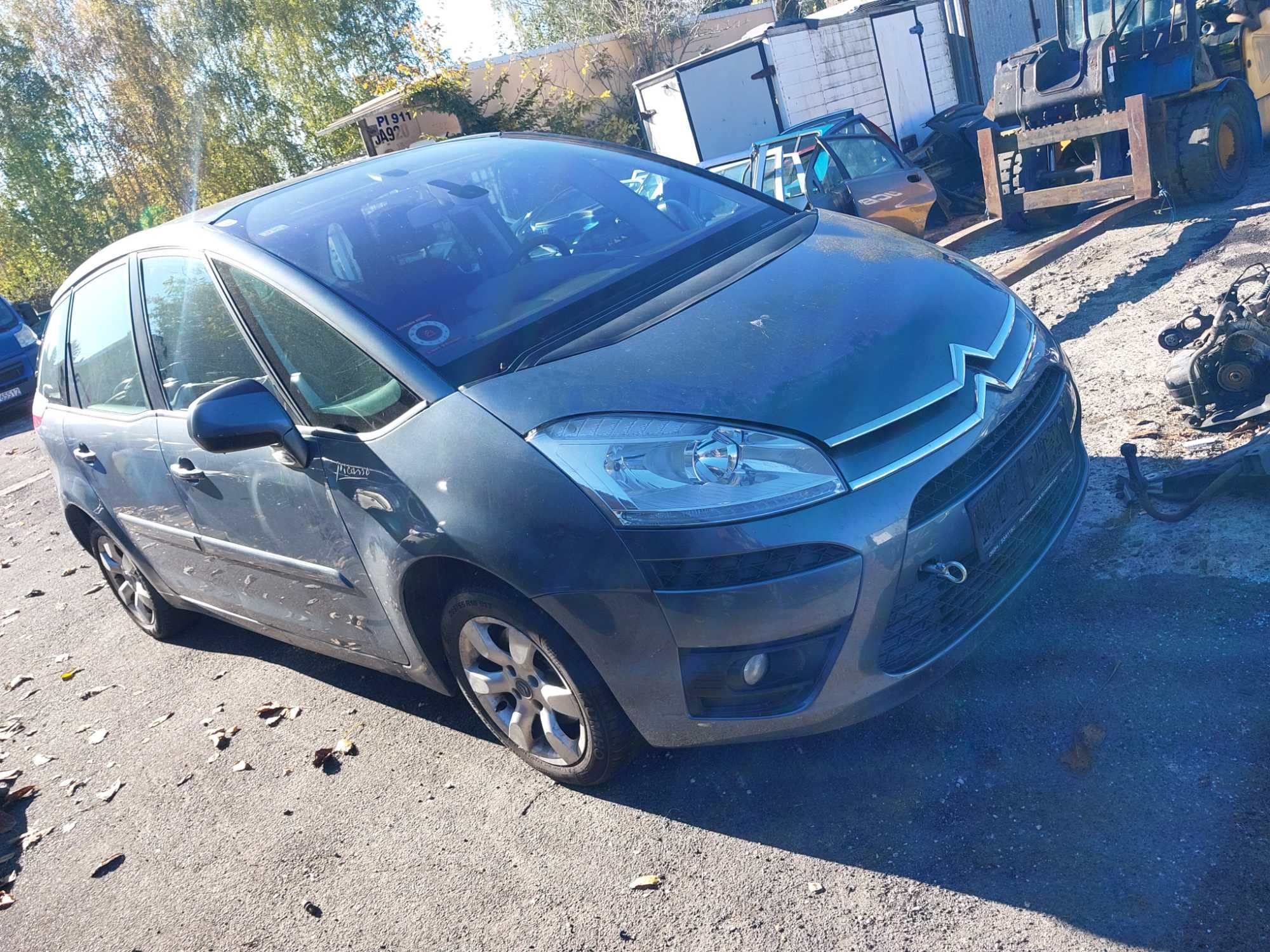 Posiadam czesci citroen c4 picasso  2009r  2.0 hdi