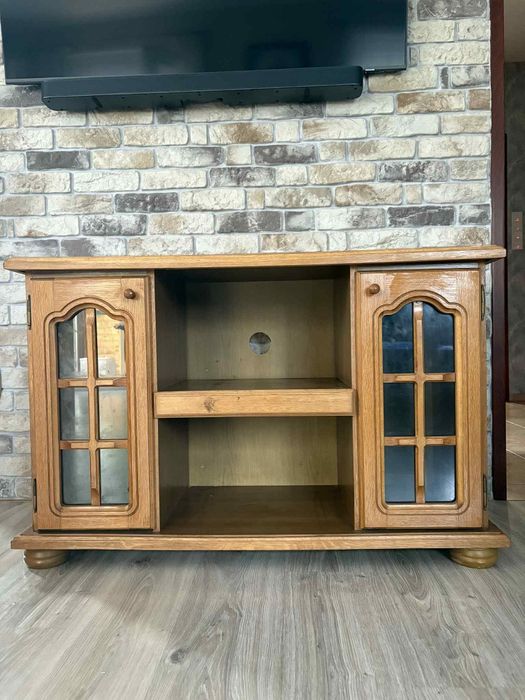 Sprzedam szafkę pod telewizor