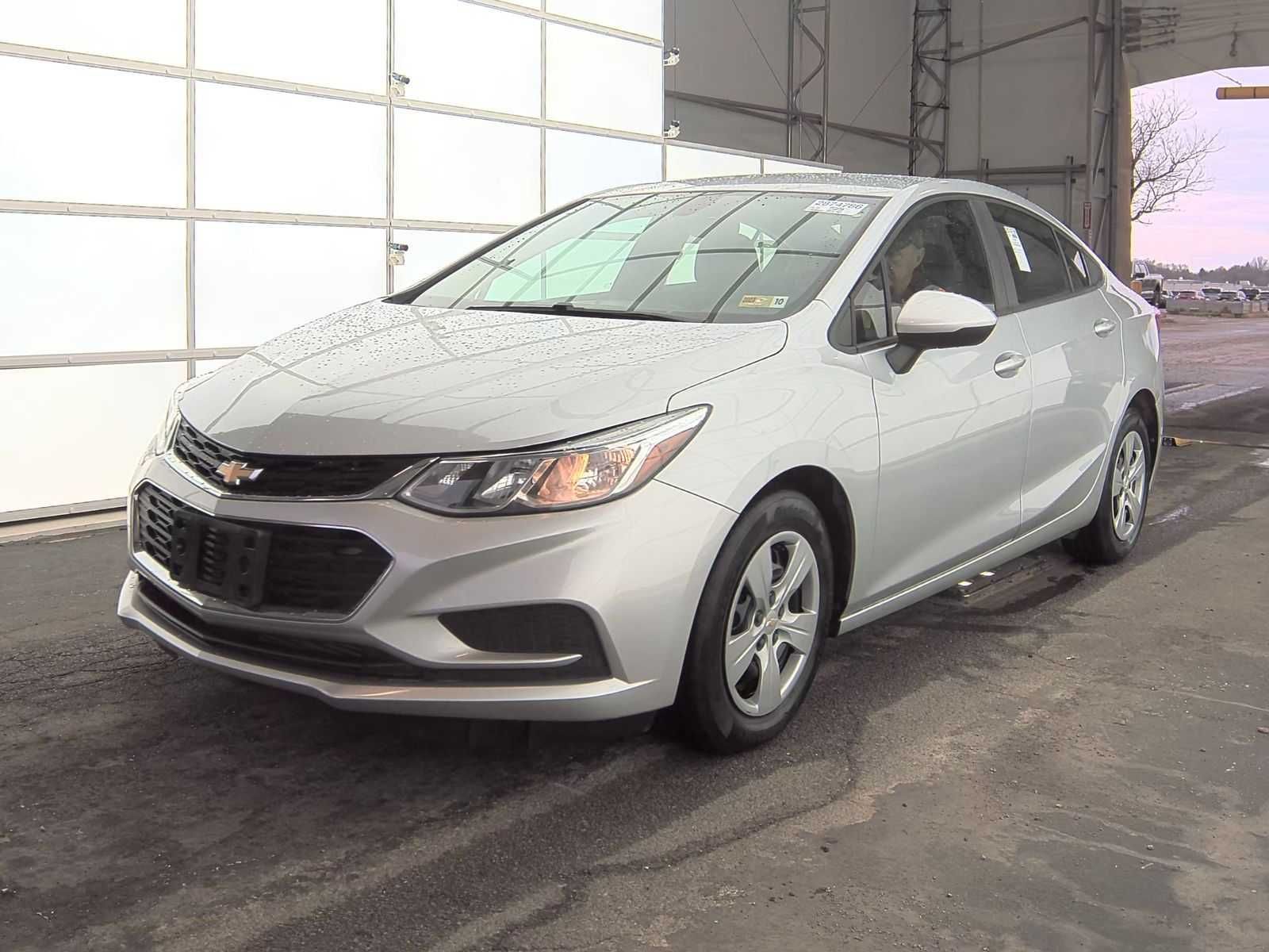 2018 Chevrolet Cruze LS Sedan 1SB