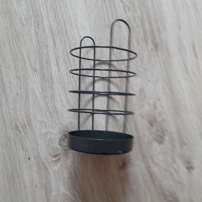 TANIEJ - Metalowy koszyczek z uszami na drobiazgi