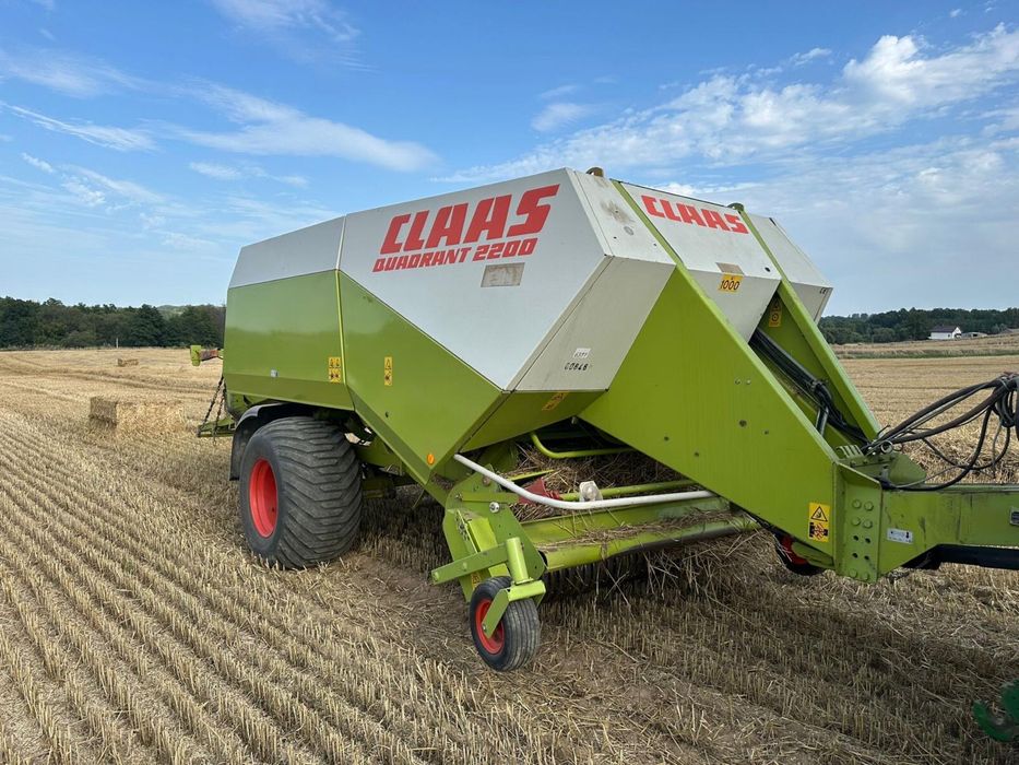 Prasa CLAAS QUADRANT 2200 Prasa duża kostka