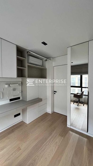 Продаж 2 кімнатної дизайнерської квартири в ЖК “Файна Таун”