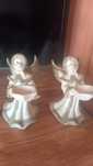 Par de Anjos em beje e dourado
Tenho 2 e vendo separado, o preço é  de