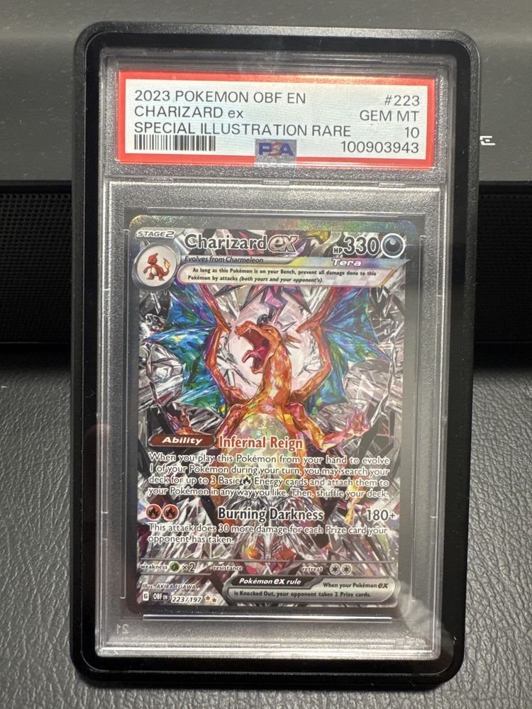 Orginalna karta tcg pokemon Charizard #223 psa 10