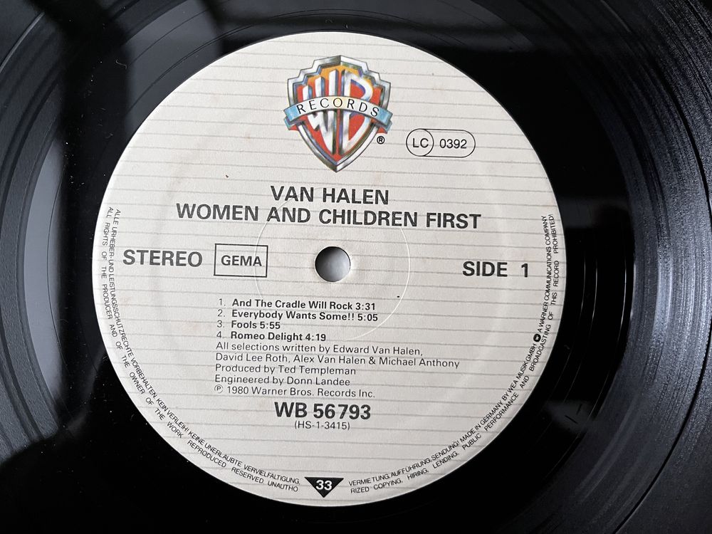 Płyty winylowe Van Halen Women And Children First.