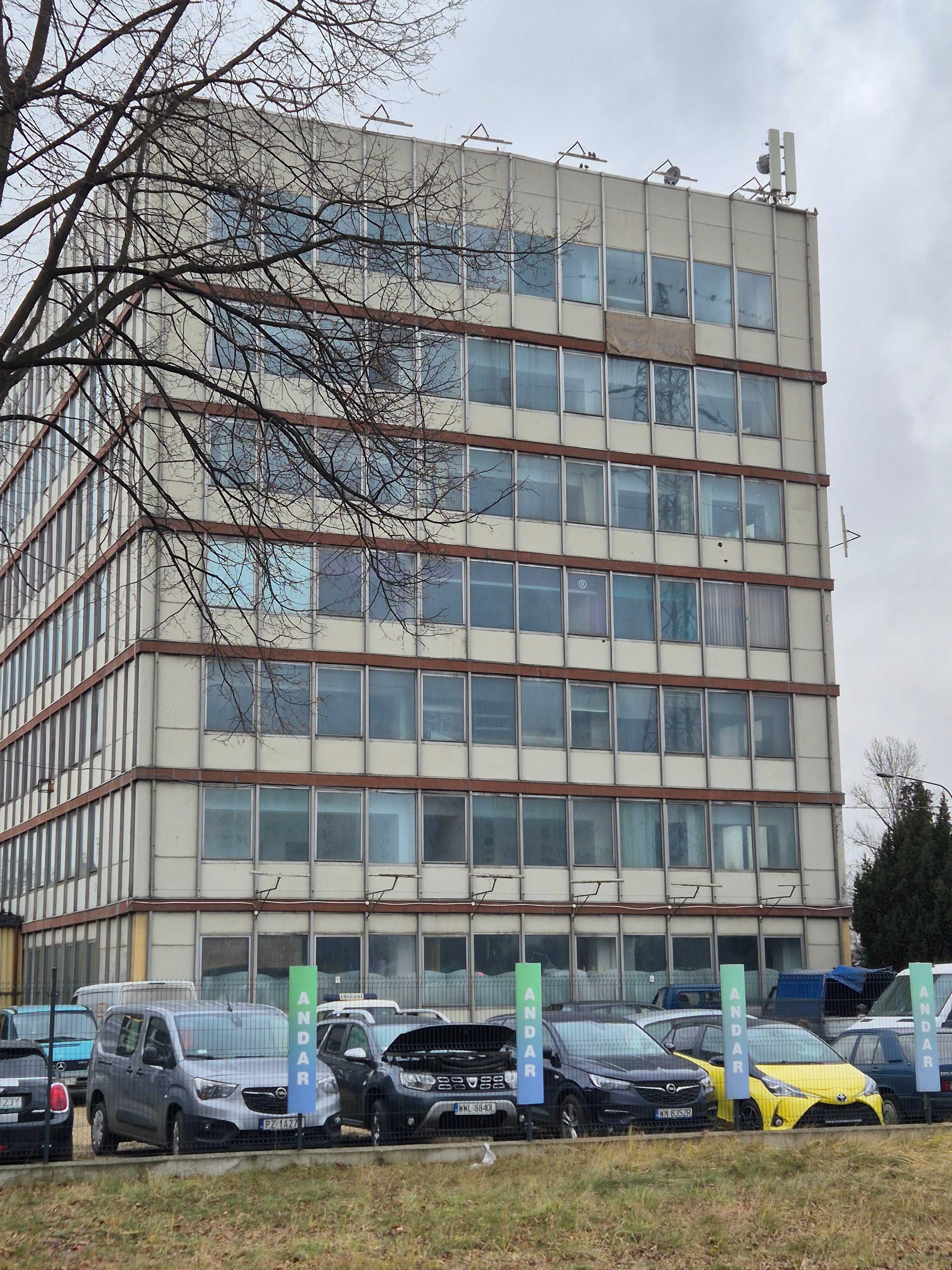 Powierzchnia reklamowa 390 m2 - znakomite miejsce przy trasie S86