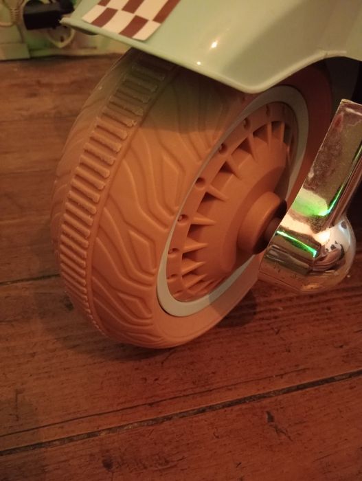 Vespa para criança venda ou troca por bicicleta