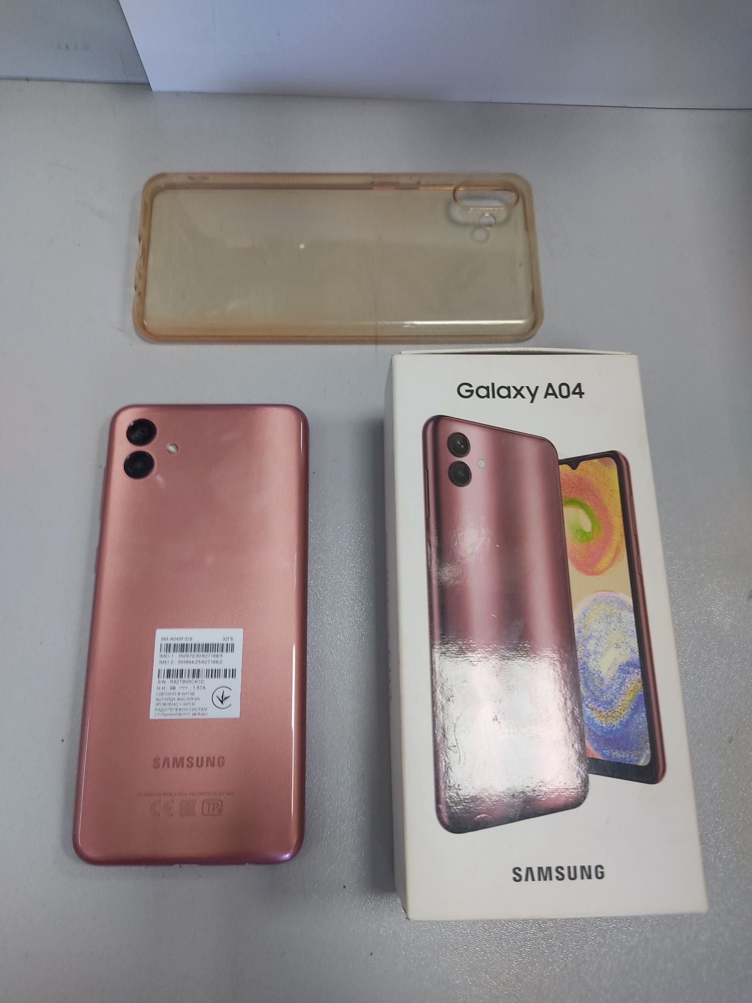 Samsung A04 3/32 gb