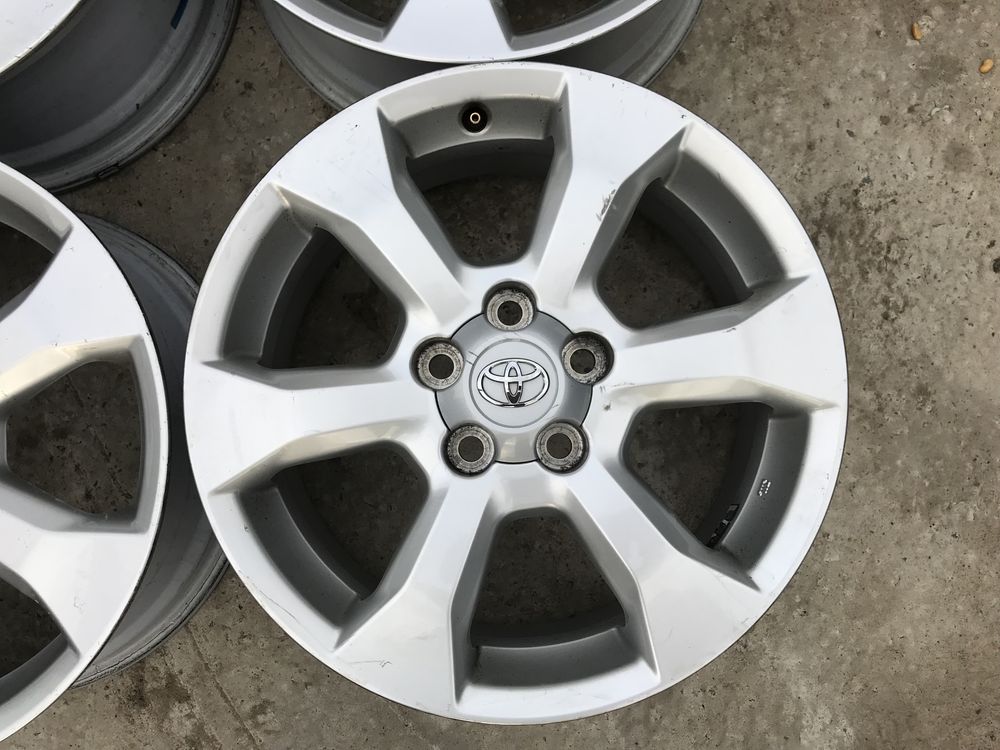 Диски 5Х114.3 R17 Toyota Raf4 Camry Alphard Prius Avensis Aurio Reiz