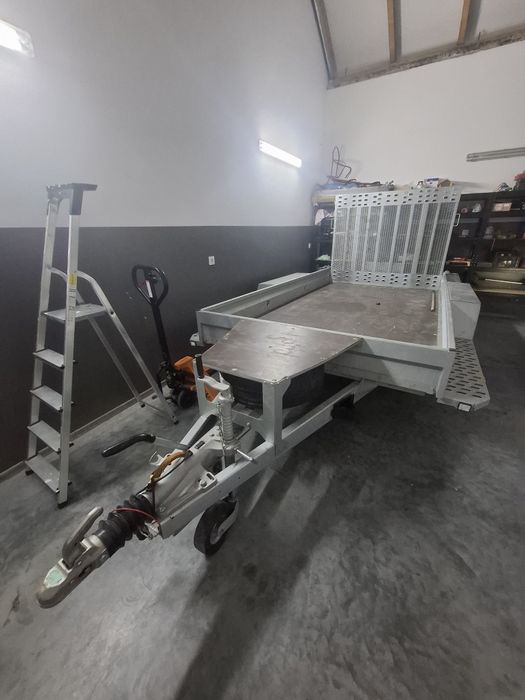 Laweta firmy Zasław