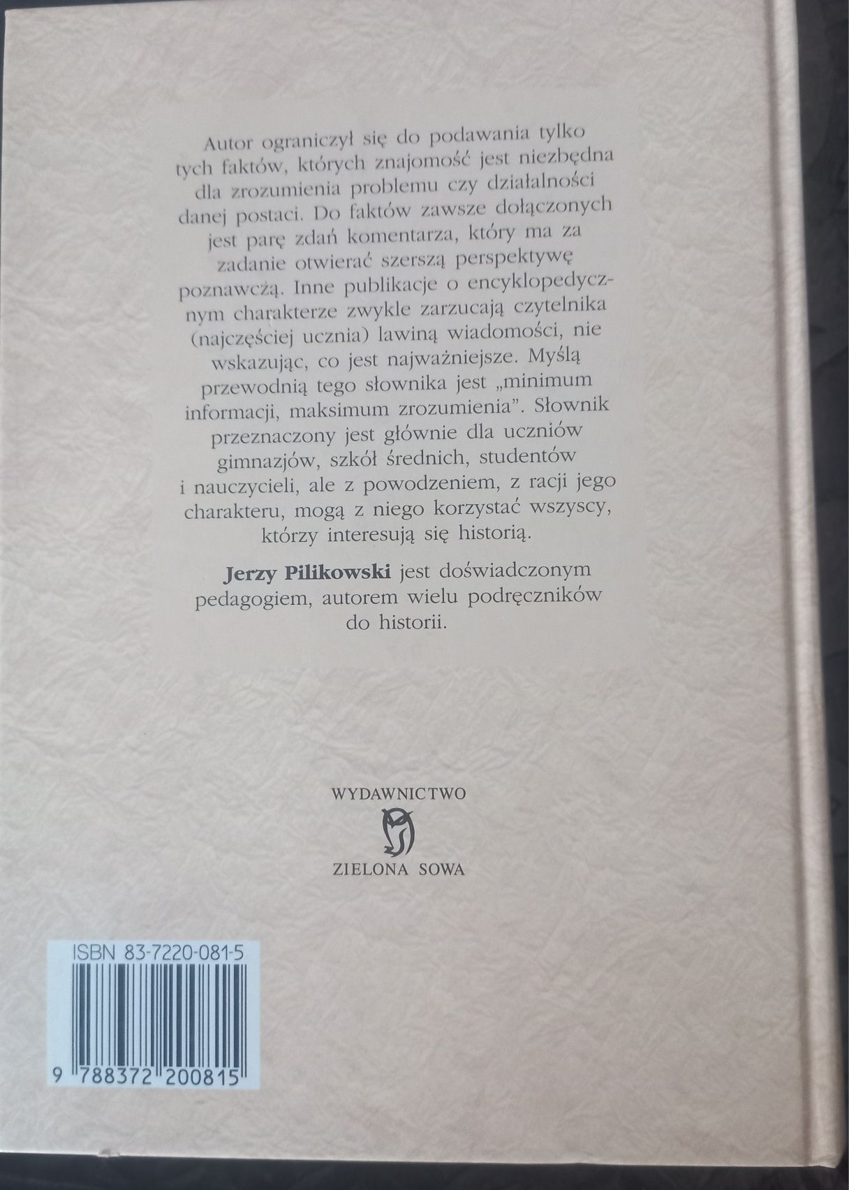 "Szkolny słownik historyczny". Jerzy Pilikowski.