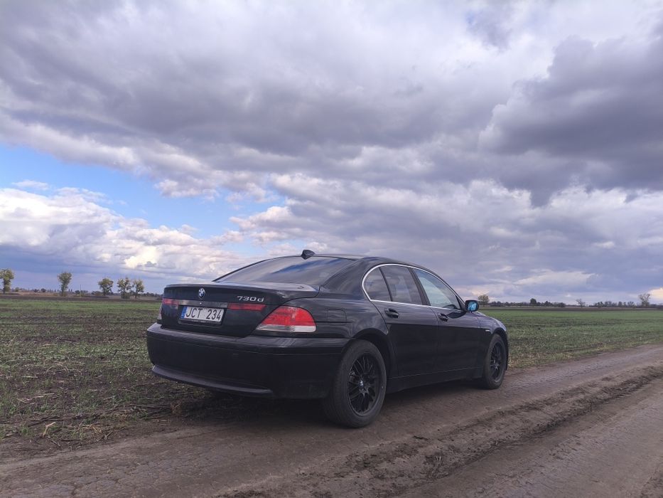 Продам БМВ 730d.