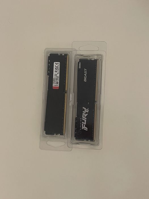 Продам Kingston Fury Beast Black 2x8gb DDR4 3200 б/у