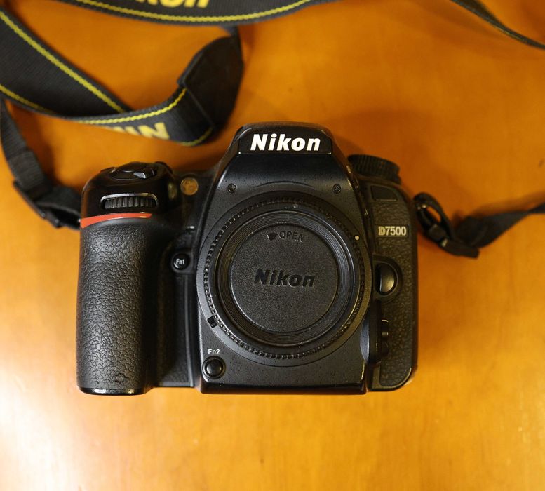 Aparat Nikon D7500 + obiektyw gratis