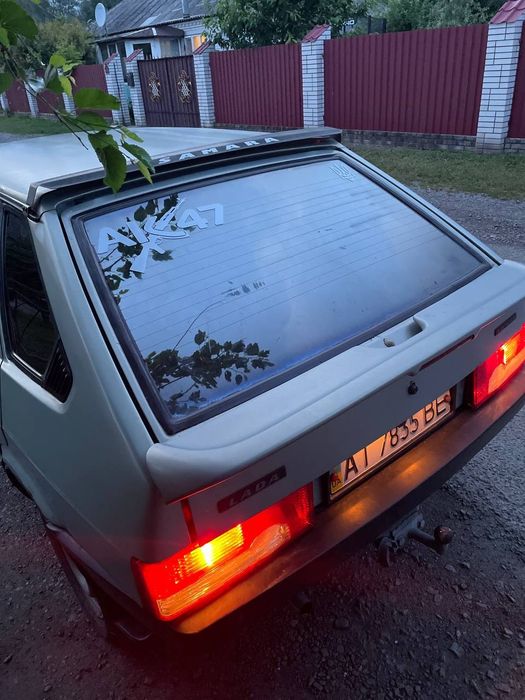 Продам ваз 2109 машина на ходу