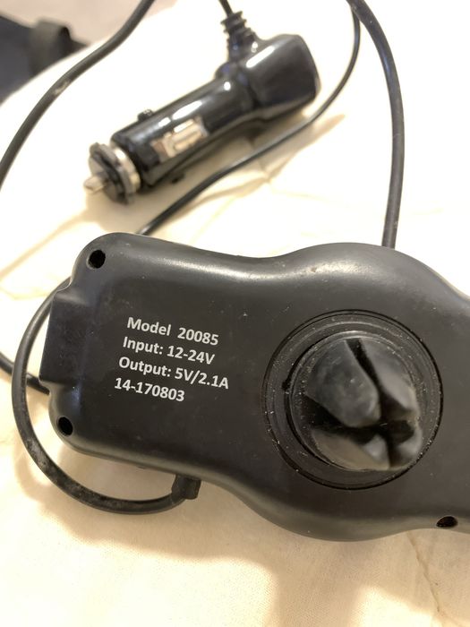 Carregador/suporte veicular da Just Wireless