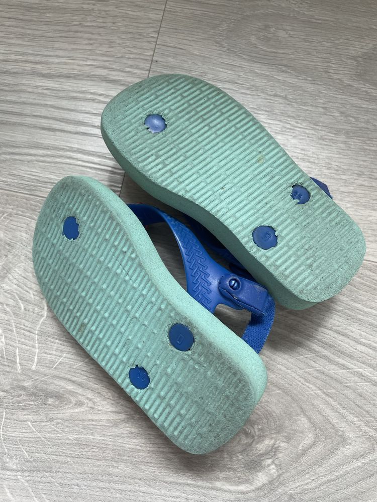 Havaianas n. 23 criança