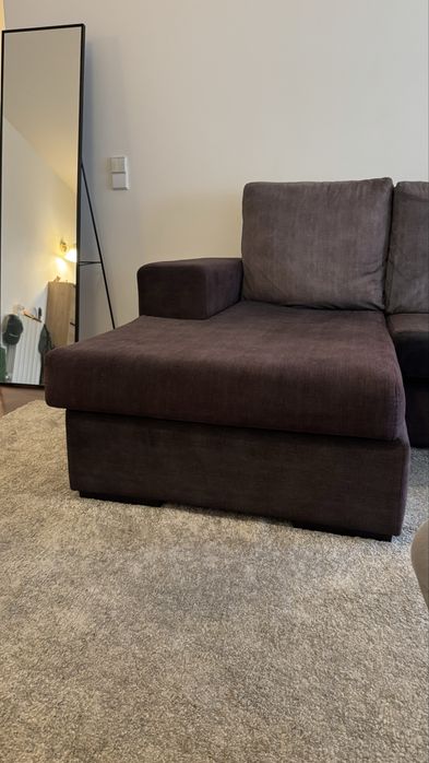 Sofá de três lugares