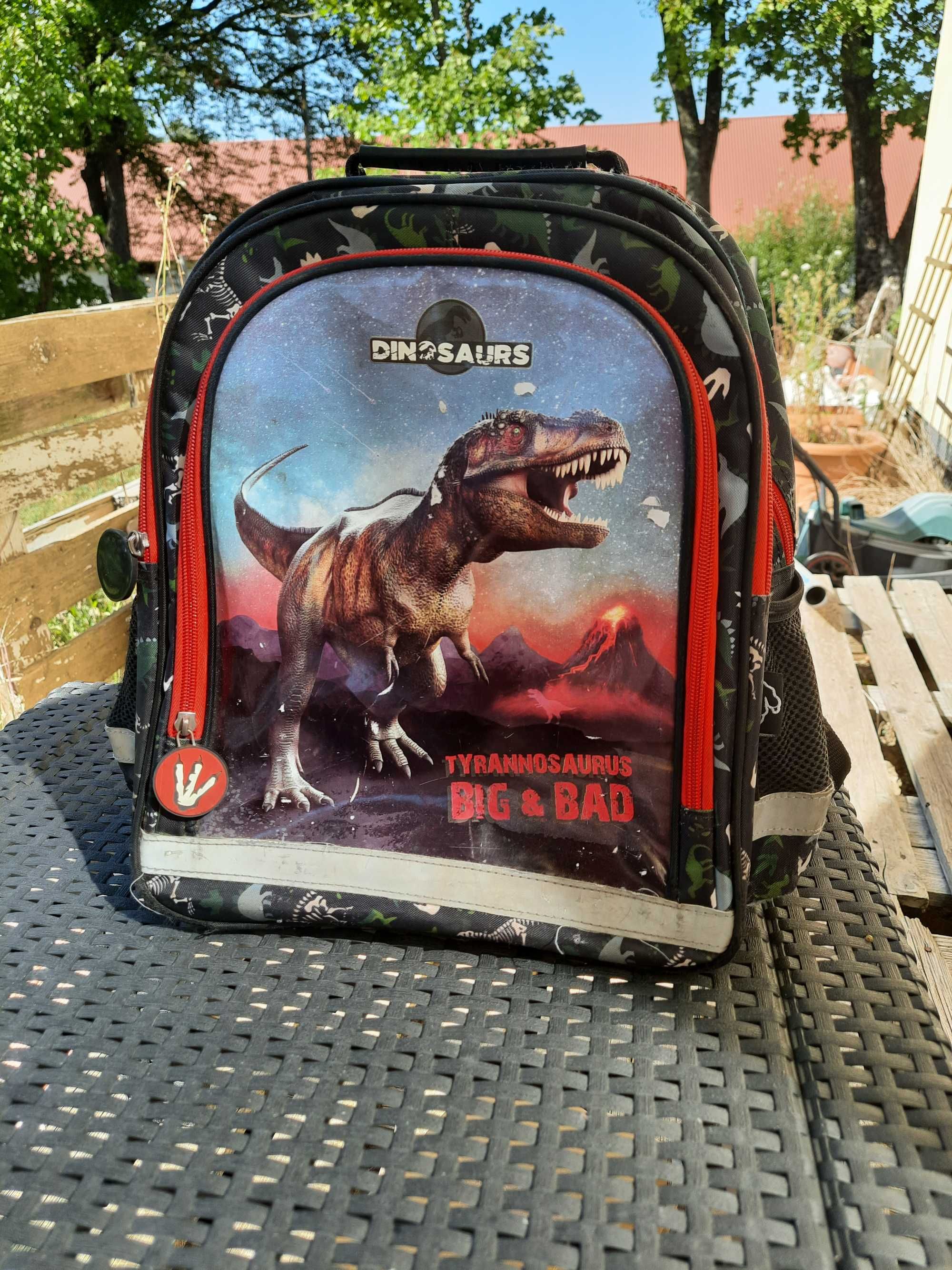 Plecak szkolny dinozaury