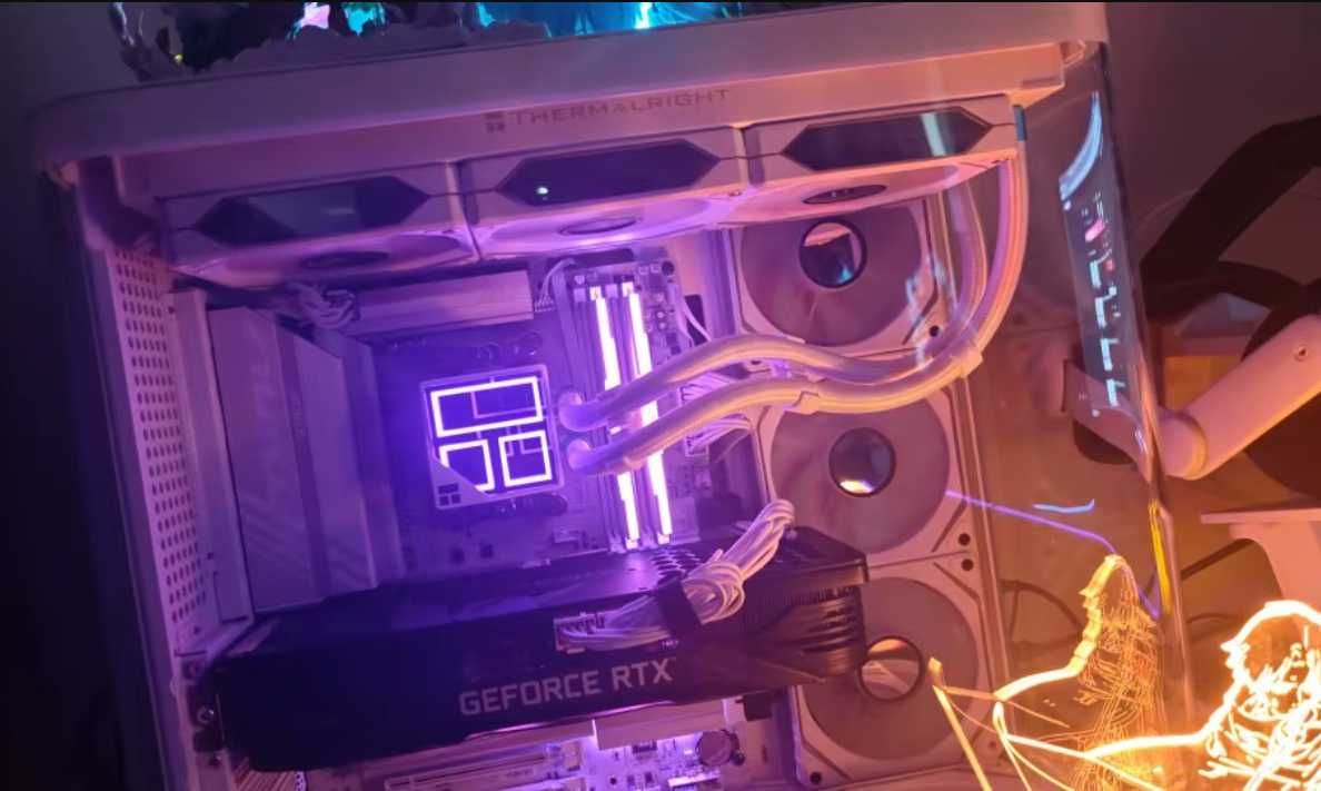 Система водяного охлаждения Thermalright FROZEN INFINITY 360