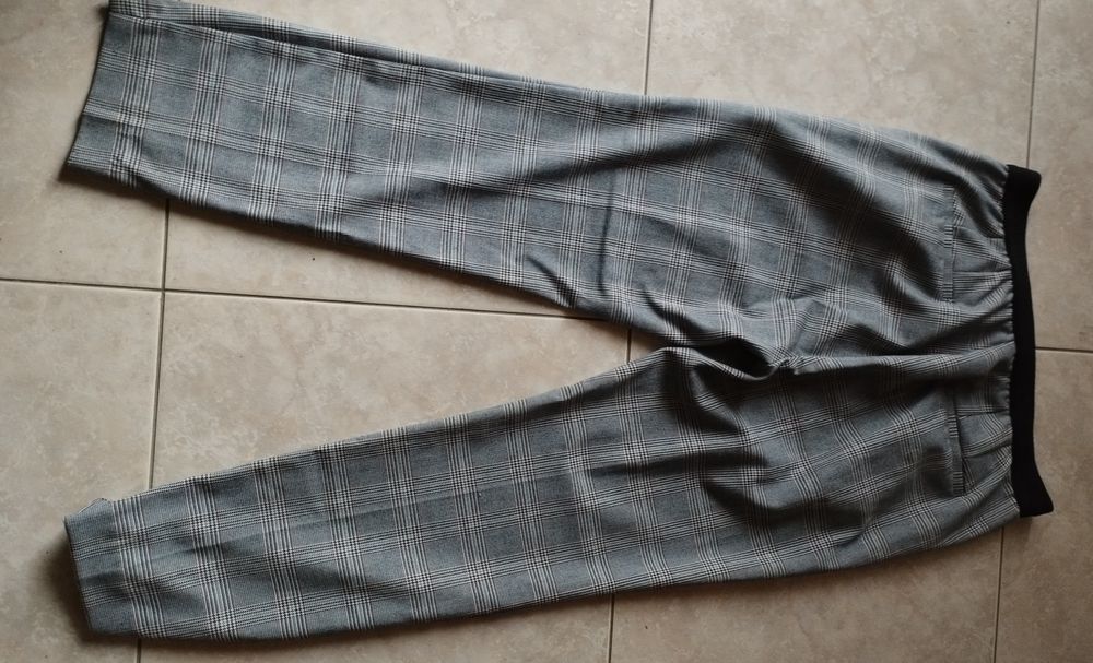 Calça senhora xadrez Zara - L