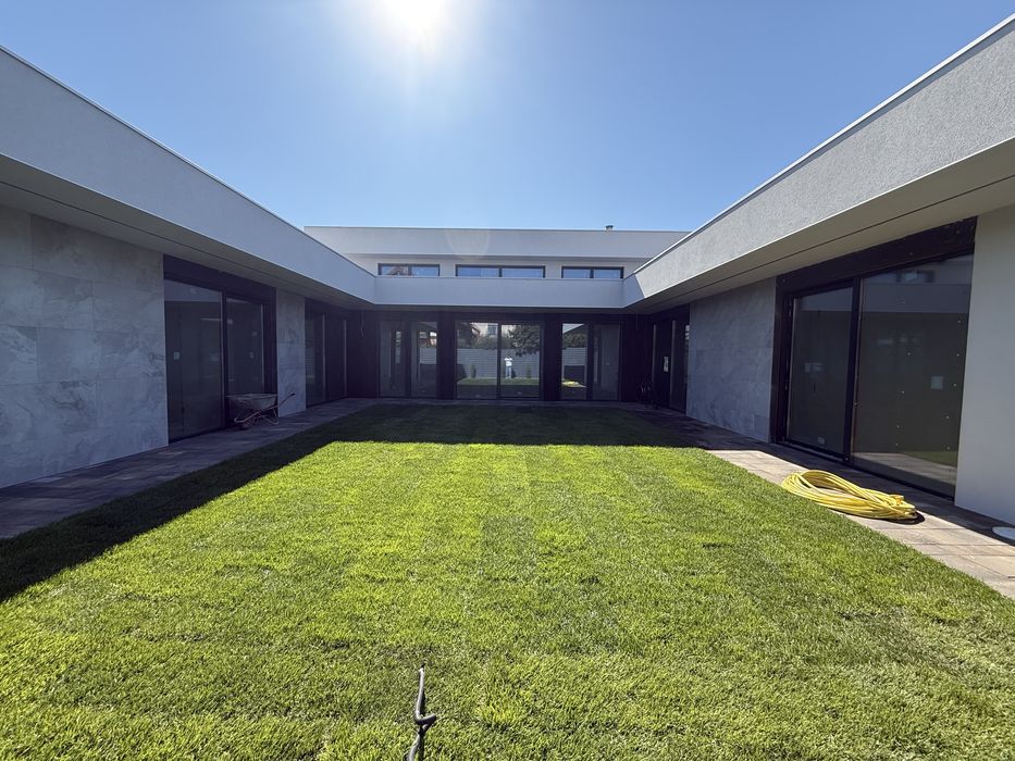 ‼️Унікальний дизайнерський ДІМ з новим ремонтом, меблями та технікою.