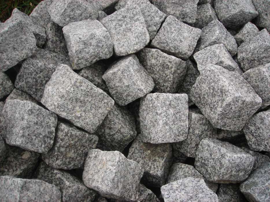 kostka granitowa 1gatunek brukowa granit obrzeża palisada kamień grys