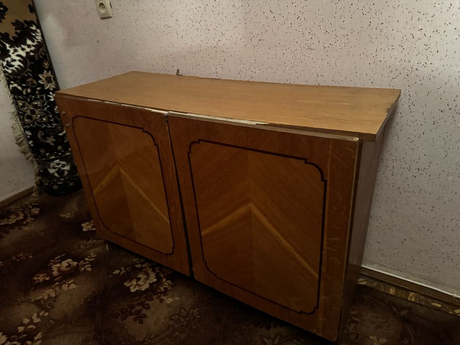 Відам даром меблі