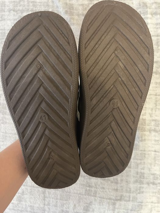 Зимові кросівки на 39 р 25 см