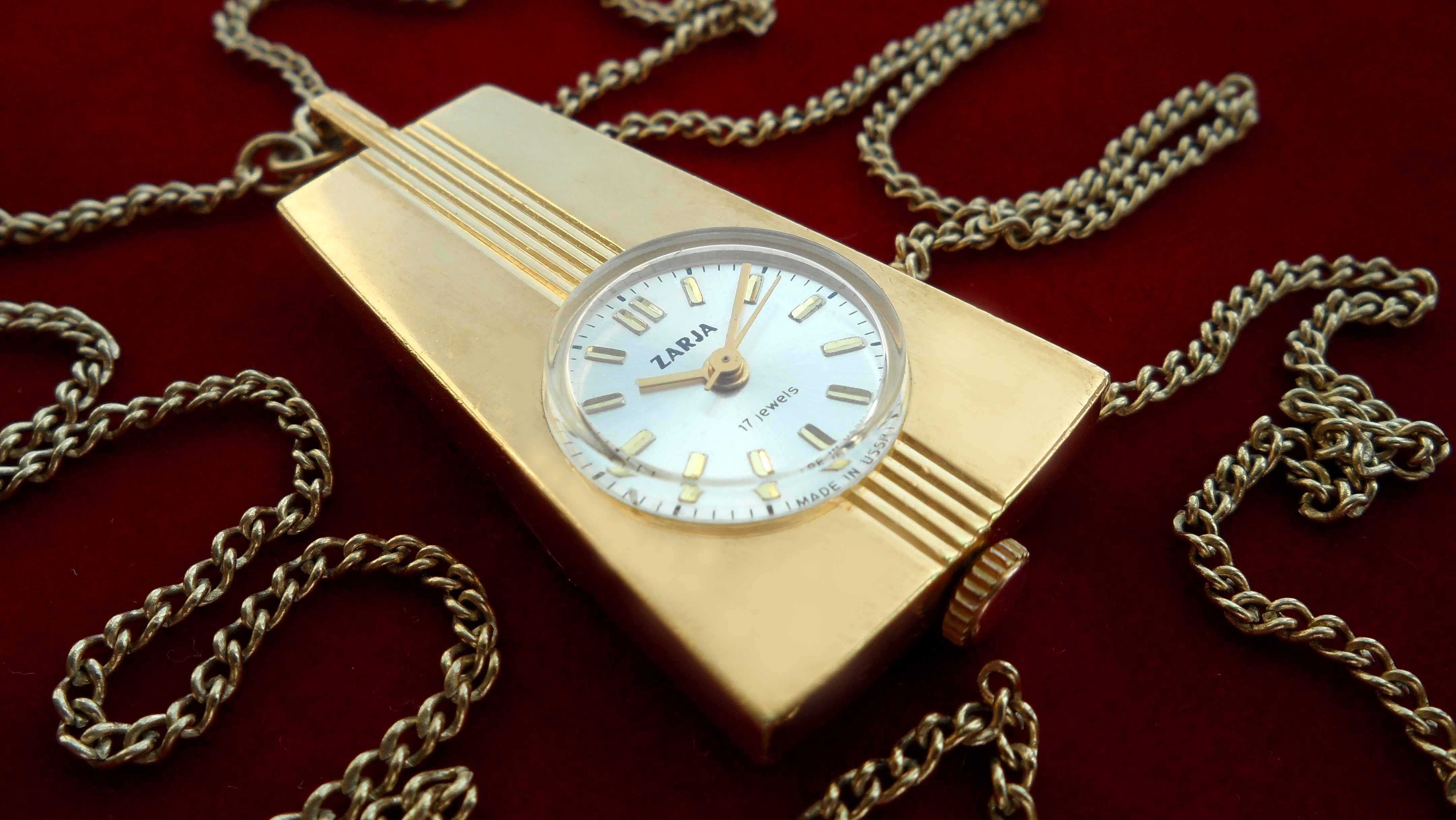 Заря-СКРИПКА, самые НЕОБЫЧНЫЕ часы-кулон СССР 70х ЗОЛОЧЕННОЕ украшение