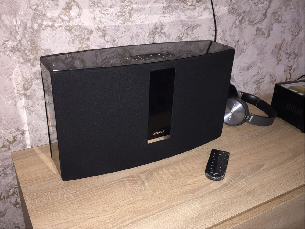 Продам Bose SoundTouch 30