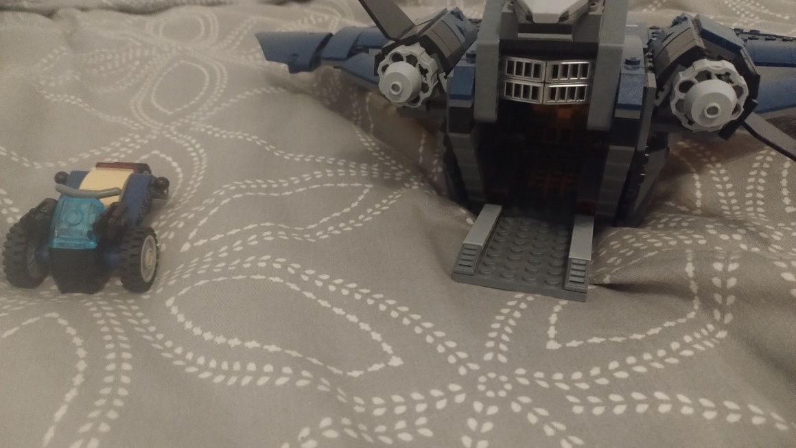 LEGO Avengers myśliwiec 76126