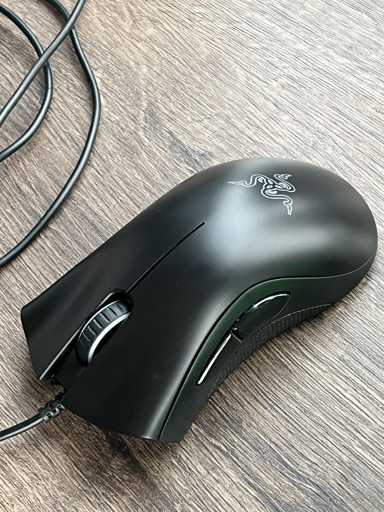 Миша Razer DeathAdder Essential USB Black