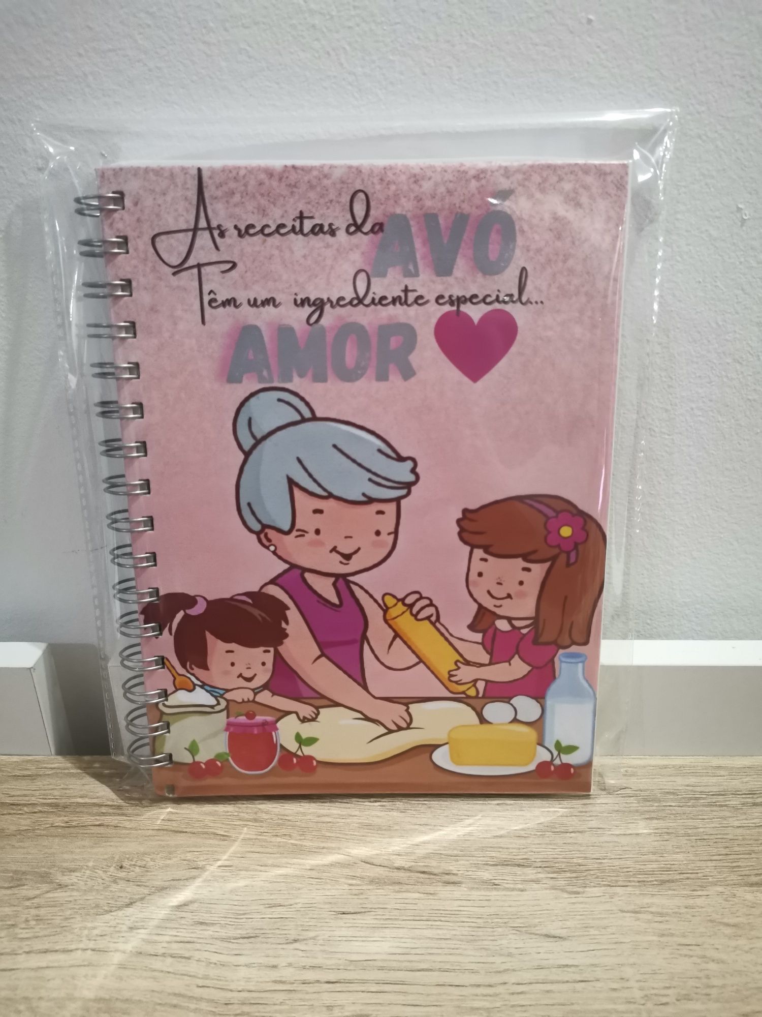 Caderno de receitas (capa personalizada)