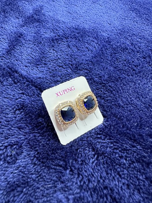 Серьги и цепочки из медицинского золота