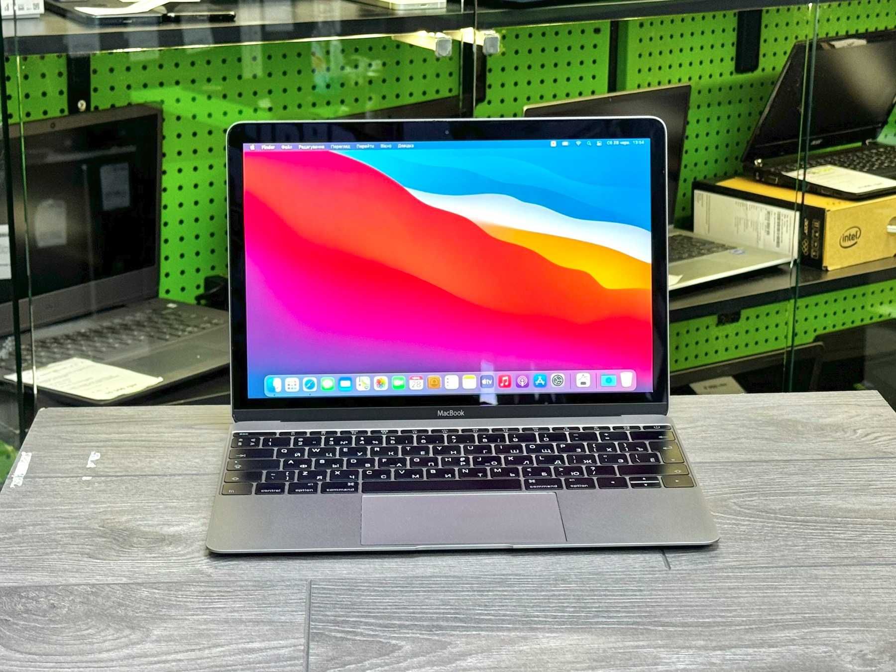 MacBook 12 / Є оплата частинами моно/Приват