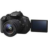 Дзеркальний фотоапарат Canon EOS 700D kit 18-55