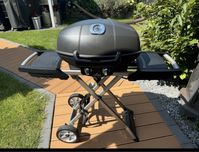 Газовий гриль Napoleon TravelQ Pro-285X з підставкою, не Weber